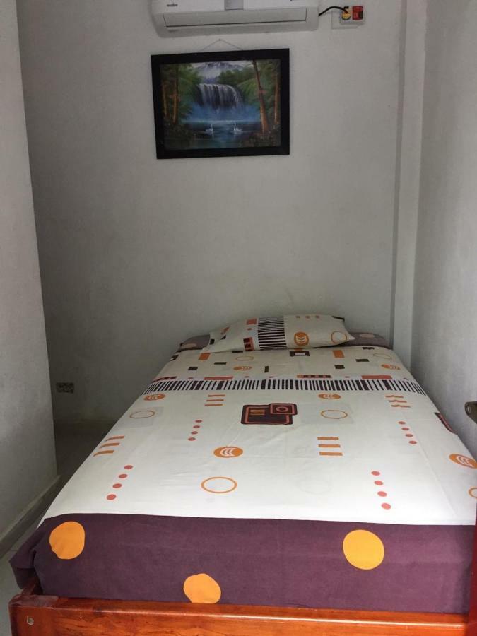 Hostal Sarai Педерналес Экстерьер фото